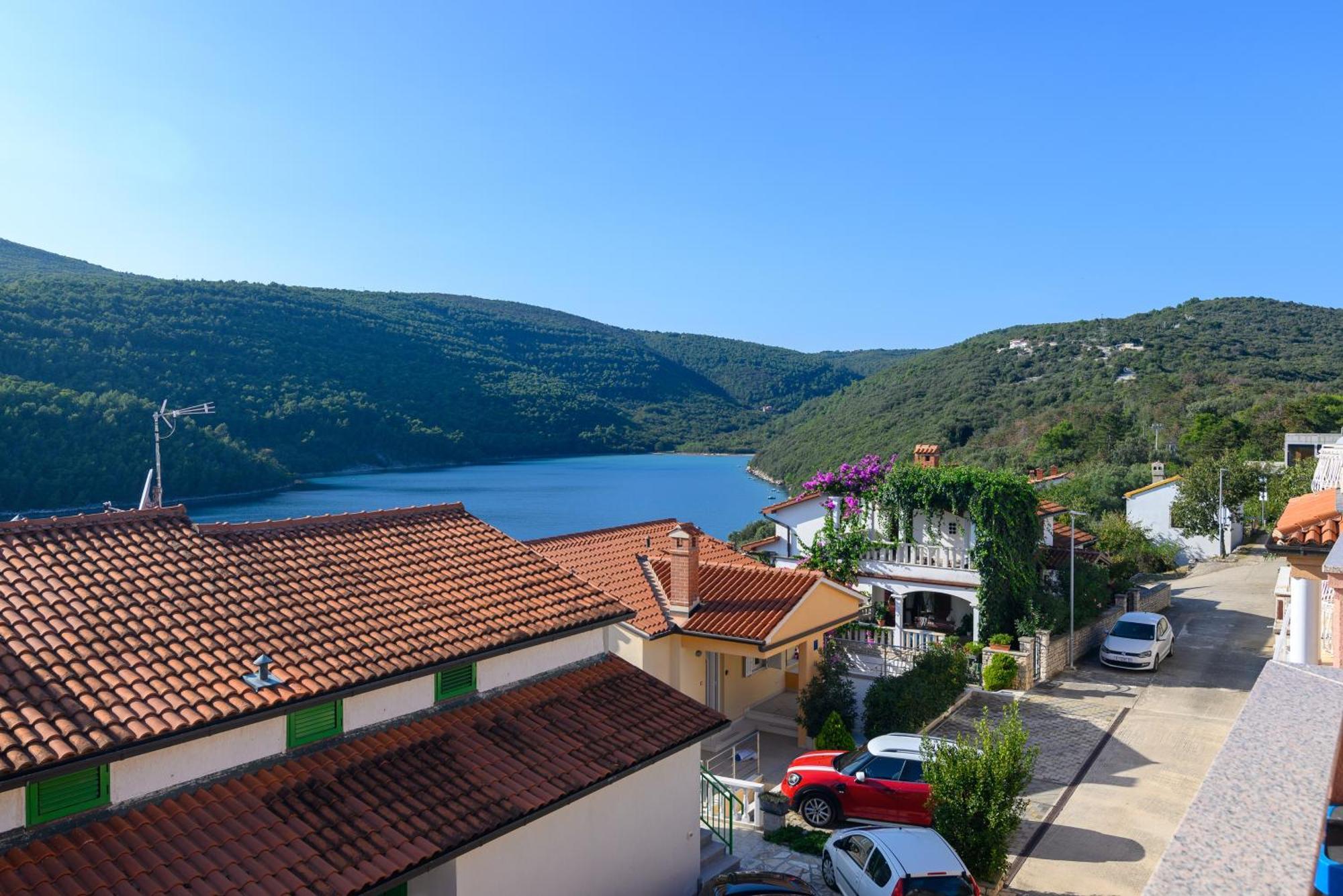 Apartments By The Sea Duga Luka - Prtlog, Labin - 2335 Exteriér fotografie