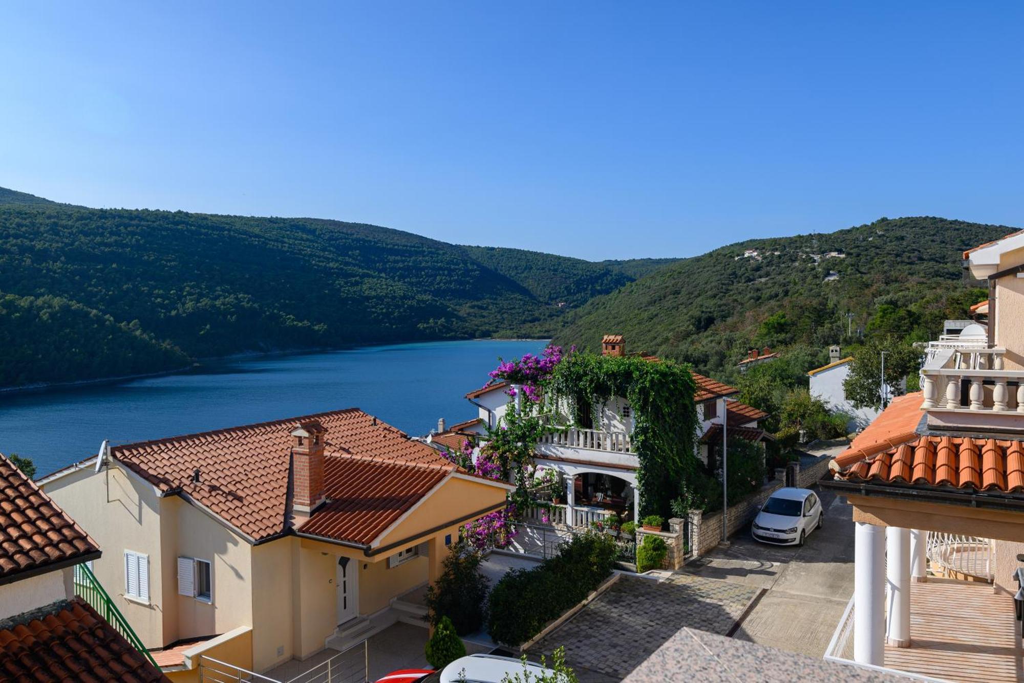 Apartments By The Sea Duga Luka - Prtlog, Labin - 2335 Exteriér fotografie